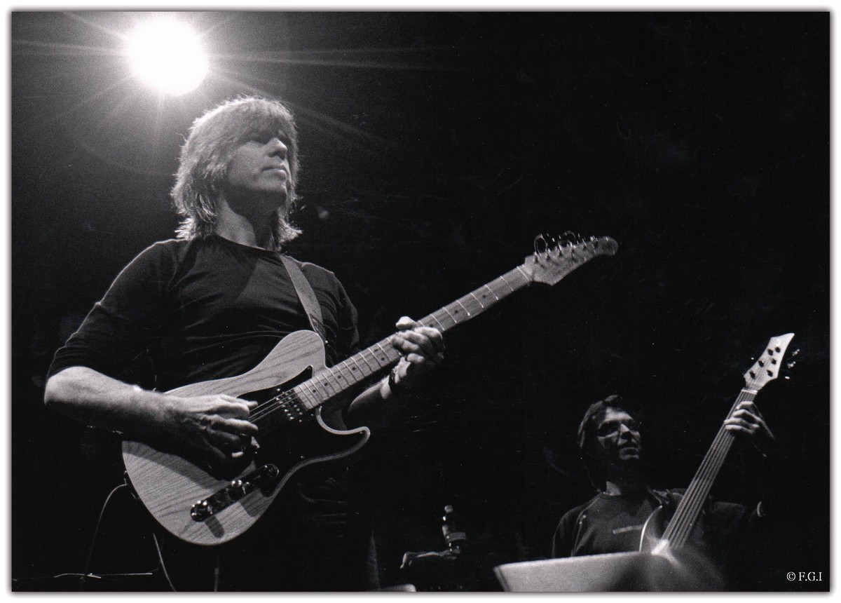 2003 MIKE STERN_InPixio.jpg